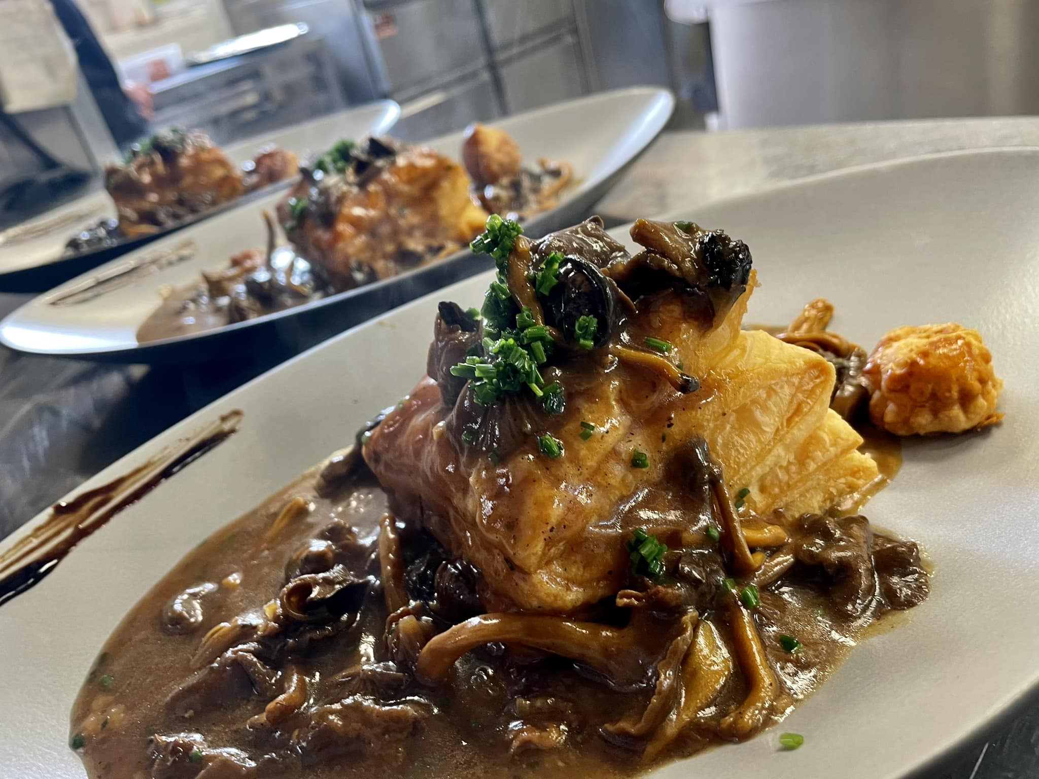 Restaurant alsacien : carpes frites, fleischkiechles du Thurt&agrave;l et burgers signature &agrave; Bitschwiller vers Thann Riedisheim 0